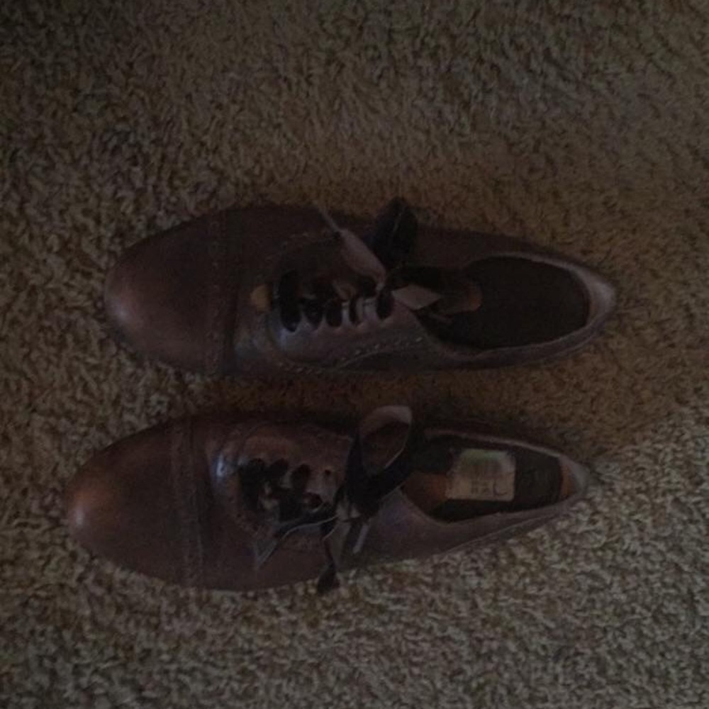 Female dress shoes